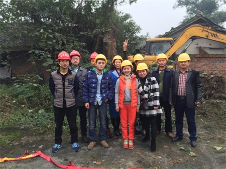 東坡區(qū)松江鎮(zhèn)農(nóng)貿(mào)市場(chǎng)開工(圖1) 東坡區(qū)松江鎮(zhèn)農(nóng)貿(mào)市場(chǎng)開工(圖1)